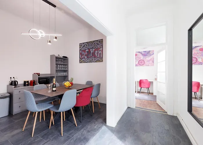 New Shalalaliving Spacious For Family & Friends