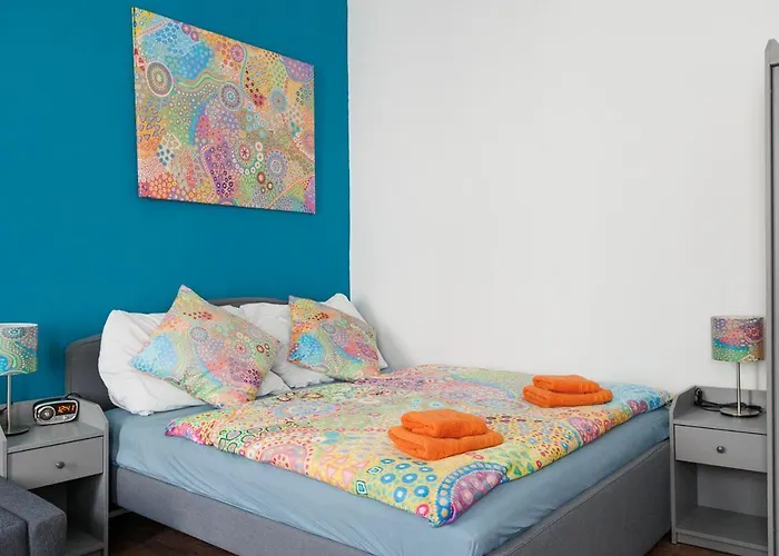 New Shalalaliving Spacious For Family & Friends Appartement