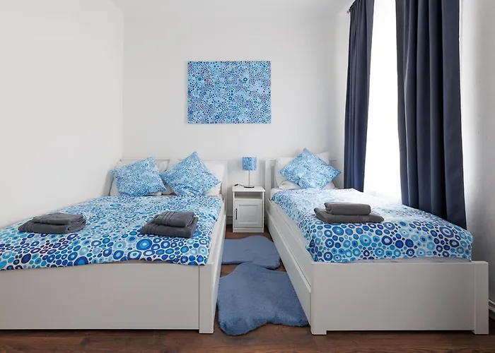 New Shalalaliving Spacious For Family & Friends